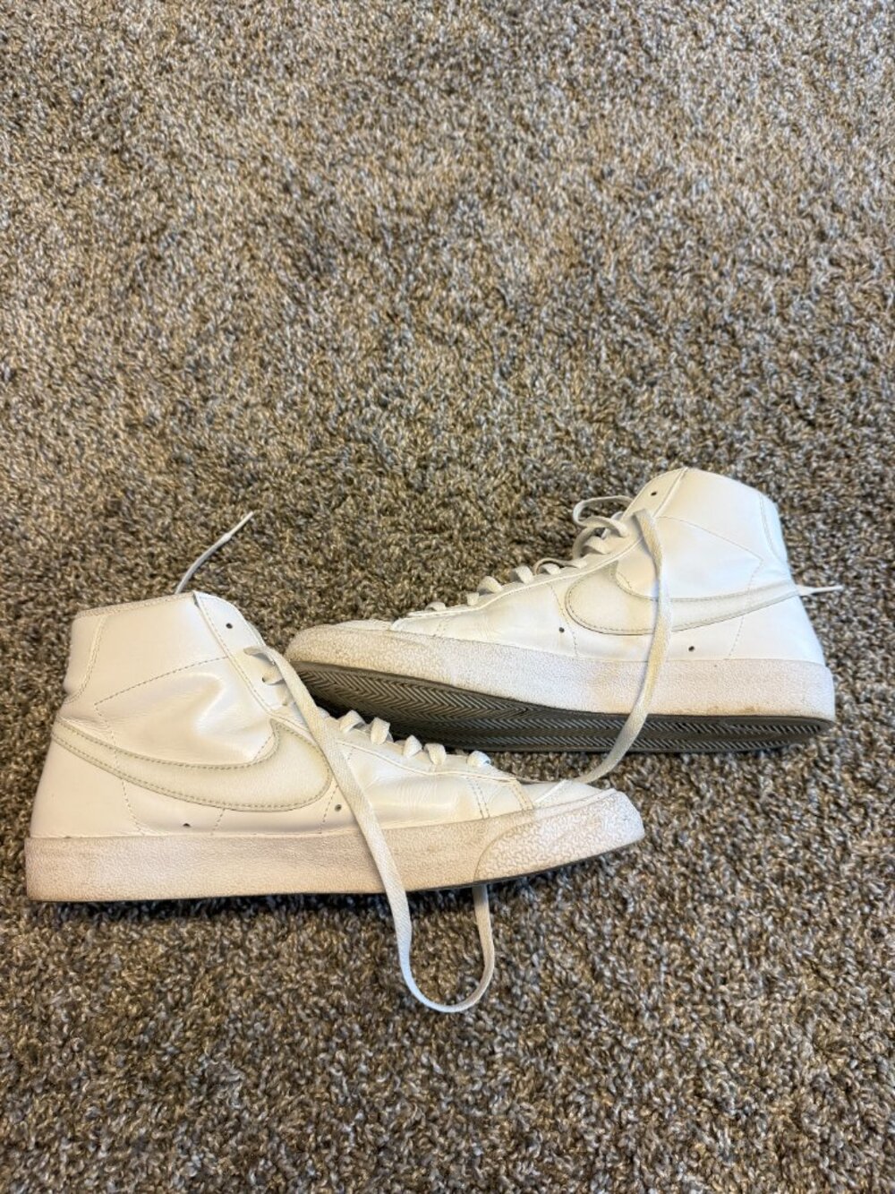 Nike Blazer Mid ‘77 ‘Triple White